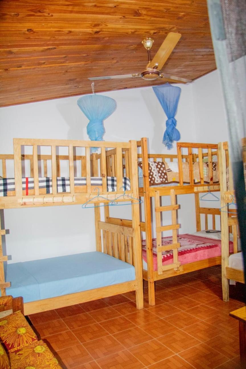 Hostel Pensao Ya Mute Chimoio Dış mekan fotoğraf