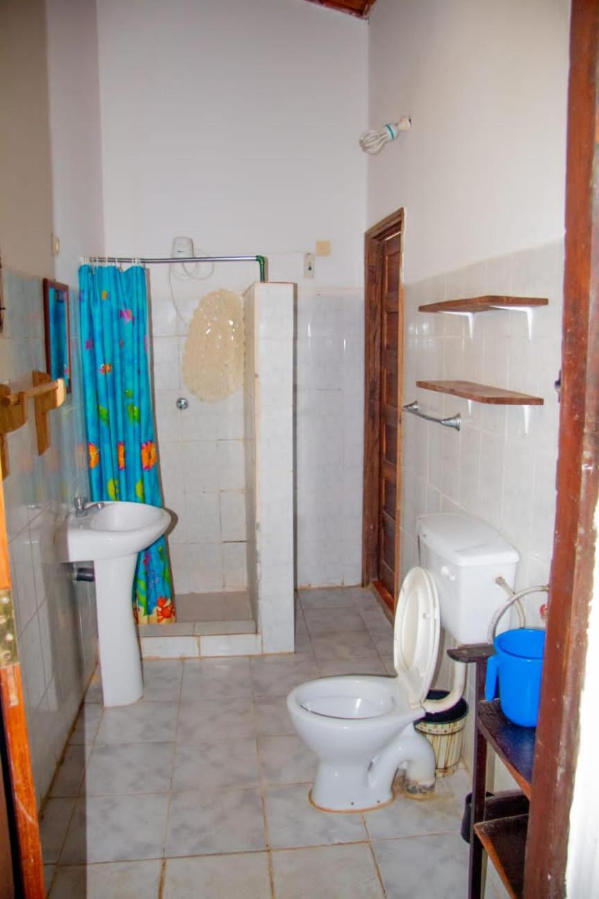 Hostel Pensao Ya Mute Chimoio Dış mekan fotoğraf