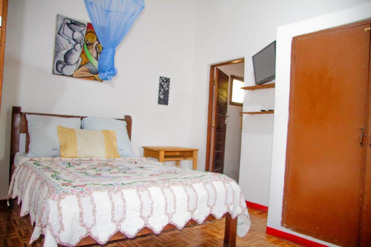 Hostel Pensao Ya Mute Chimoio Dış mekan fotoğraf